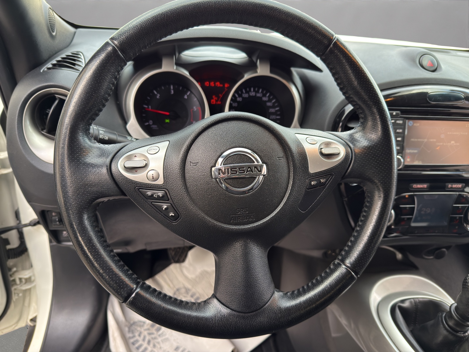 NISSAN Juke 1.5 dCi acenta-image-9