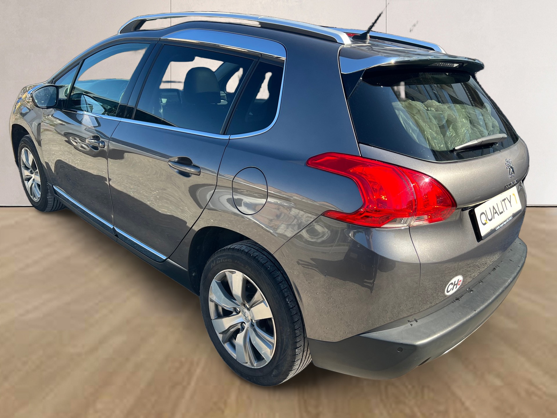 PEUGEOT 2008 1.6 VTI Allure-image-5