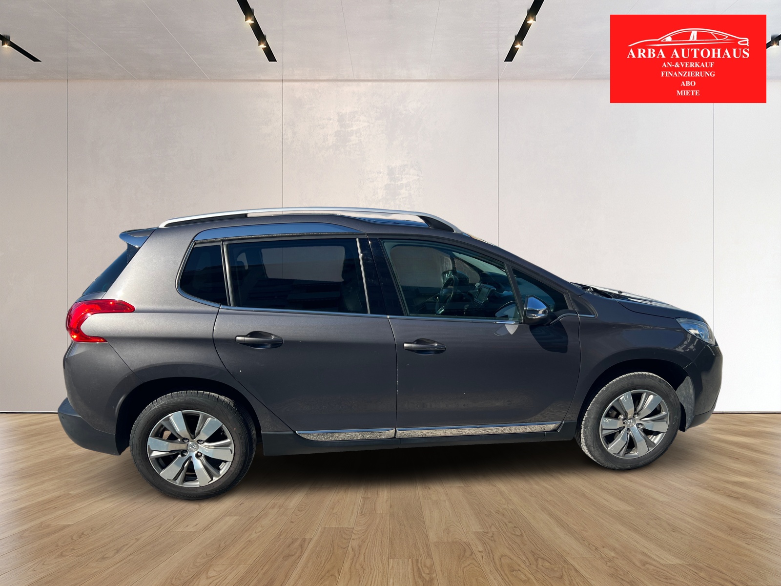 PEUGEOT 2008 1.6 VTI Allure-image-4