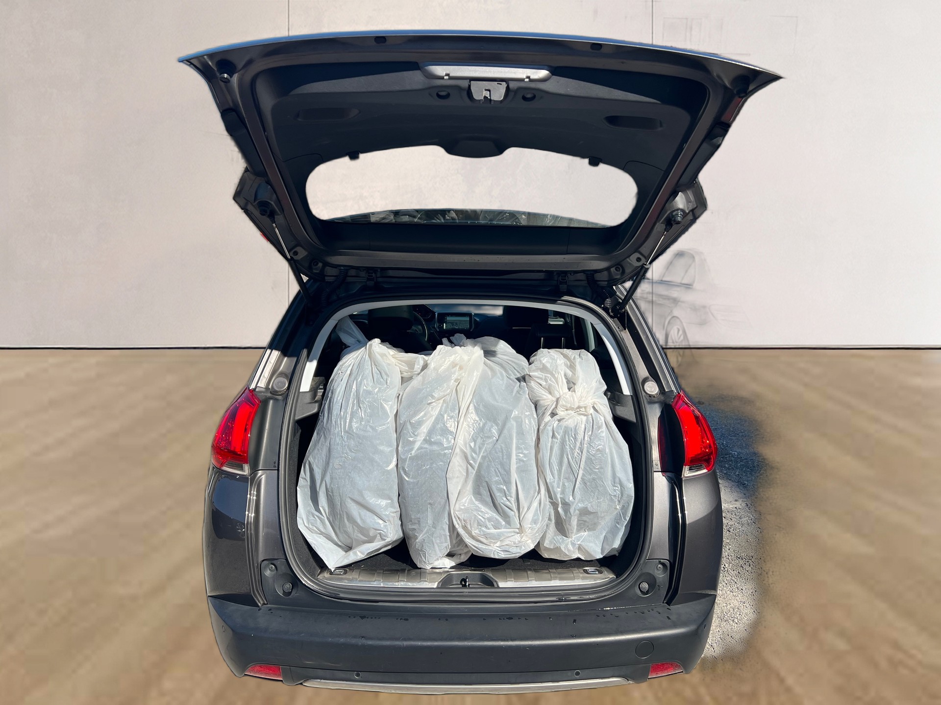 PEUGEOT 2008 1.6 VTI Allure-image-8