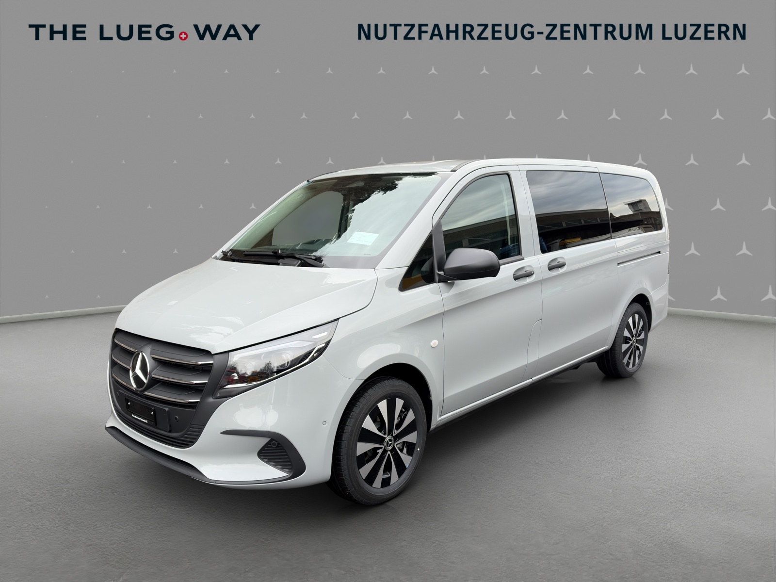 MERCEDES-BENZ Vito 116 CDI Lang Tourer FAMILY 9G-Tronic 4M Select