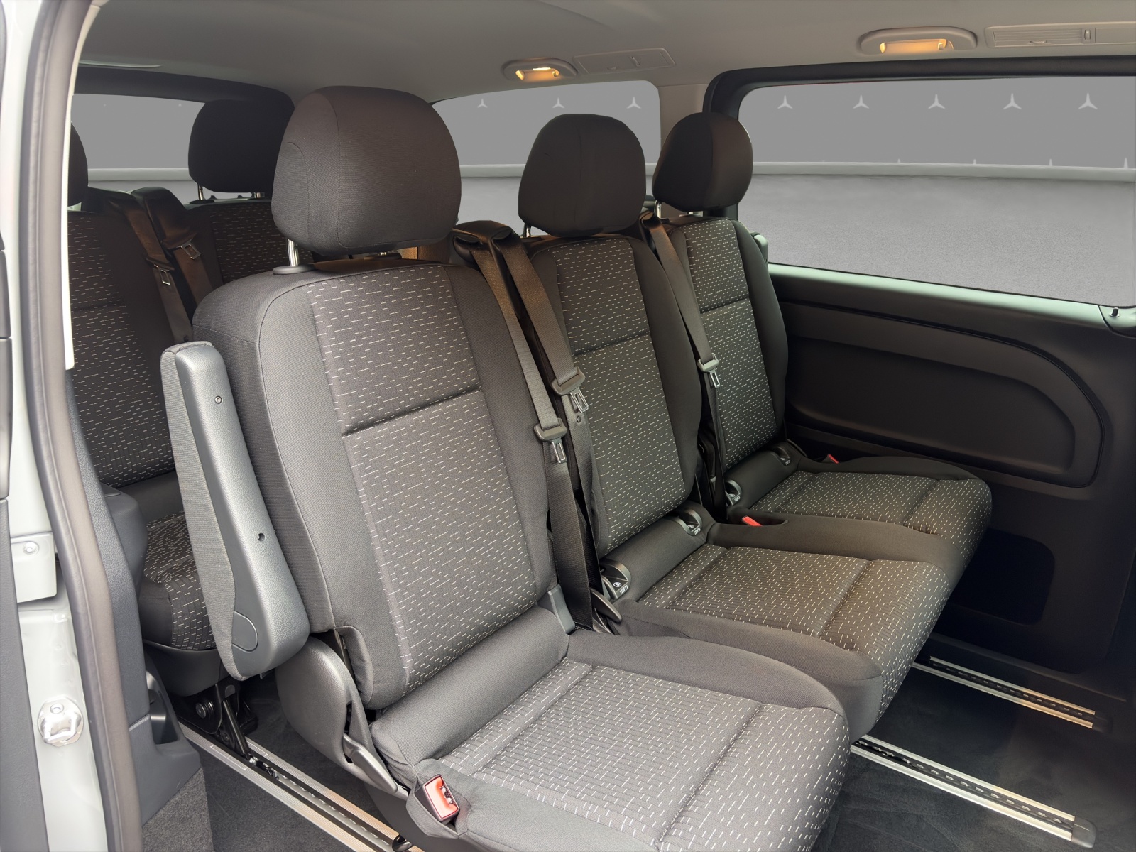MERCEDES-BENZ Vito 116 CDI Lang Tourer FAMILY 9G-Tronic 4M Select-image-8