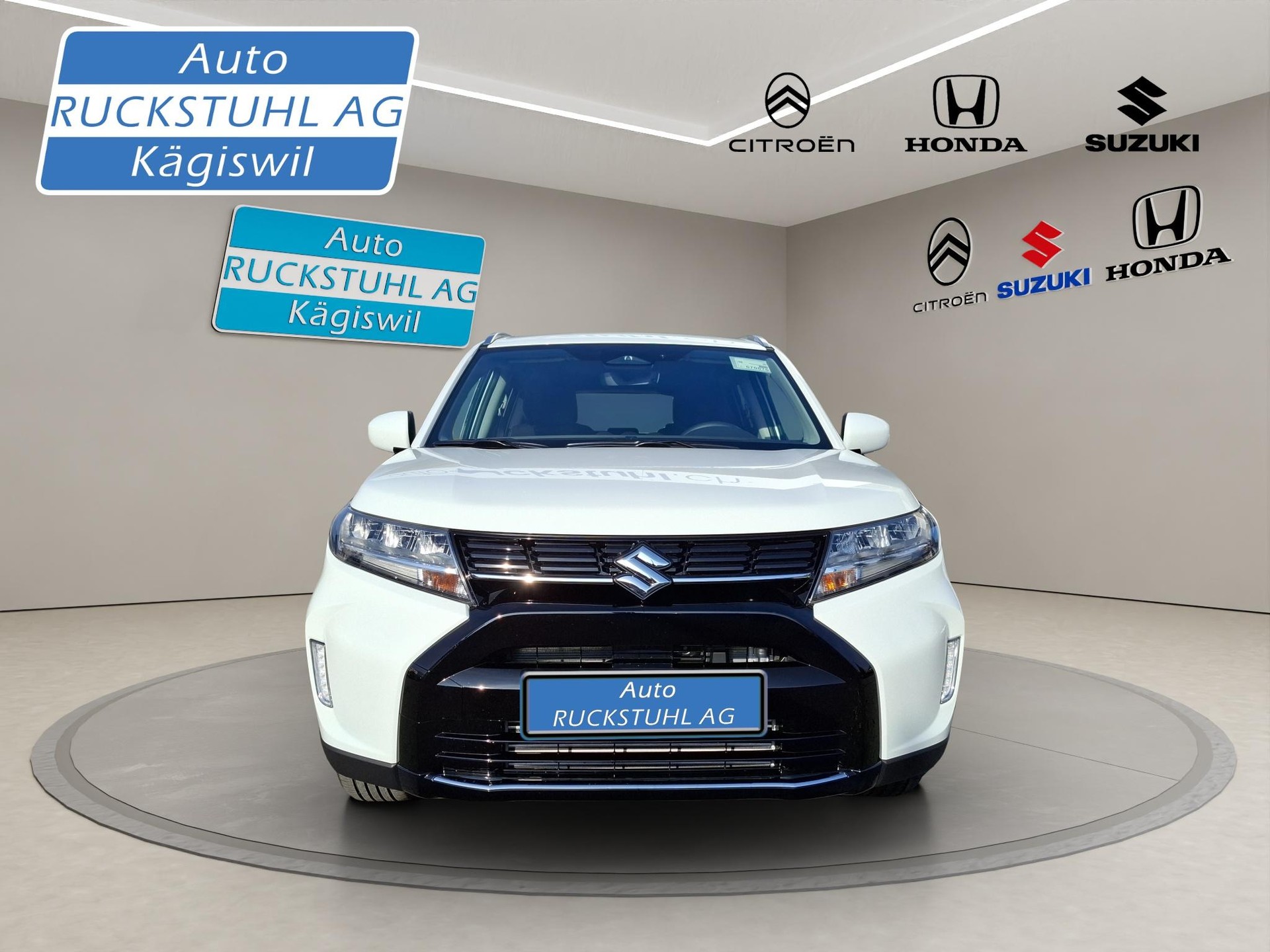 SUZUKI Vitara 1.4 T Sakura Hybrid 4x4-image-2