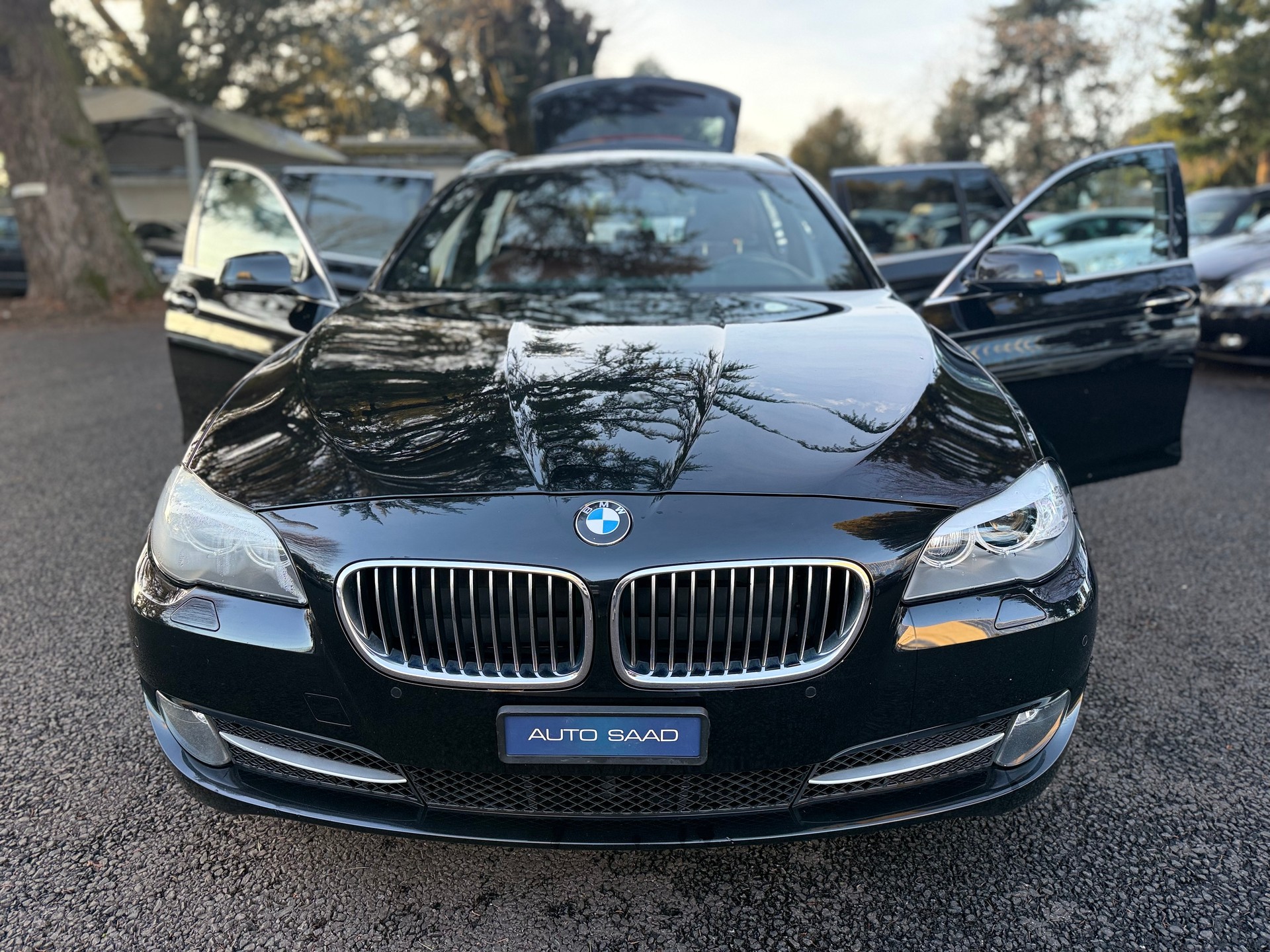 BMW 520d Touring Steptronic-image-10