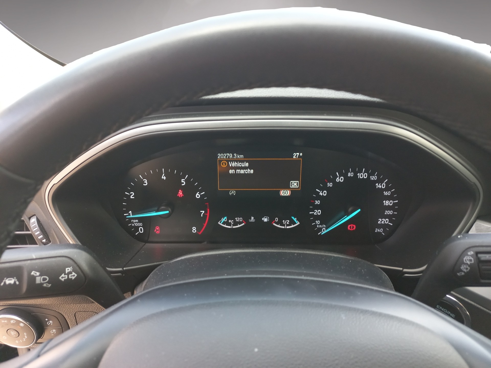 FORD Focus 1.0 SCTi Cool Connect-image-9