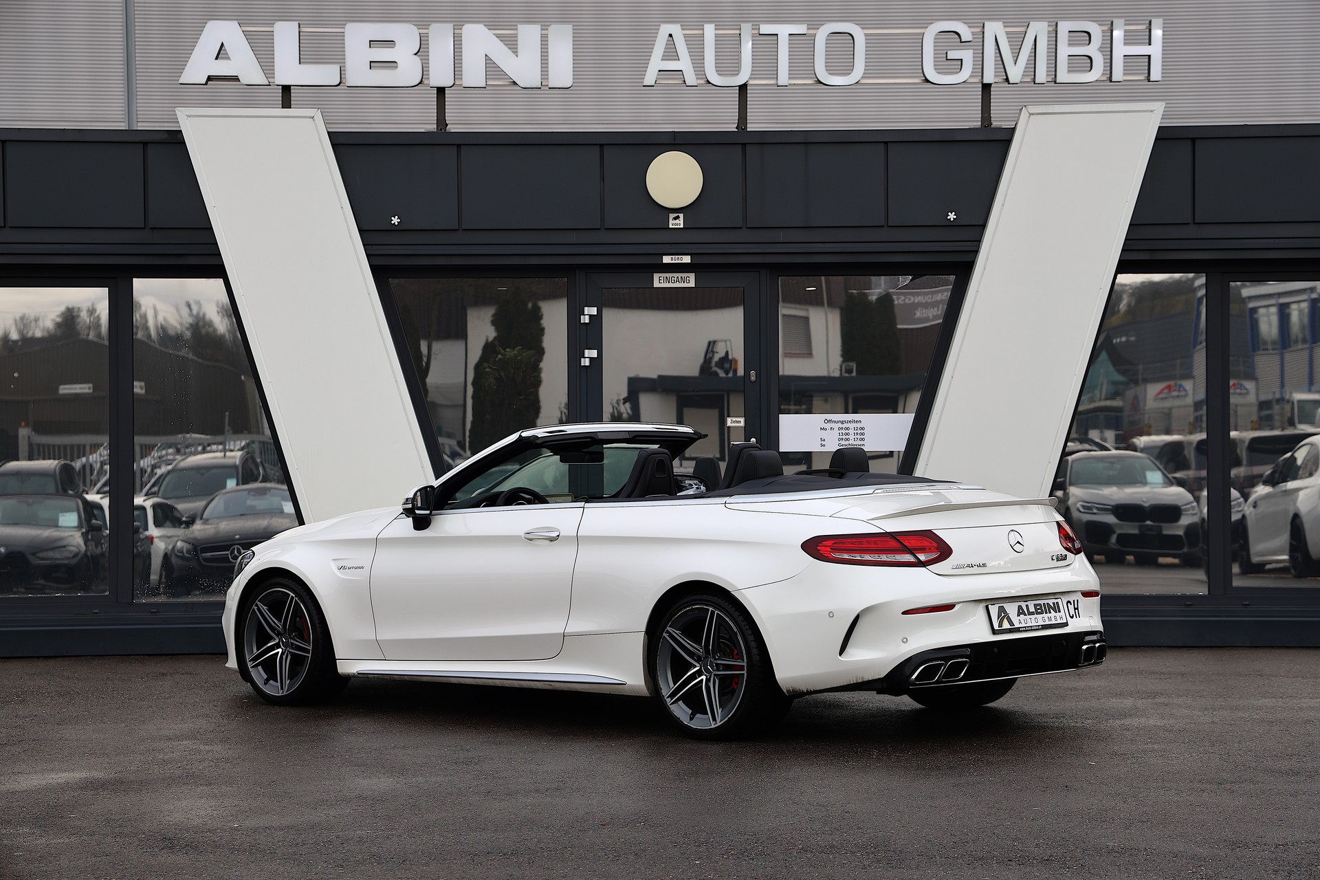 MERCEDES-BENZ C 63 S AMG 9G-tronic-image-4