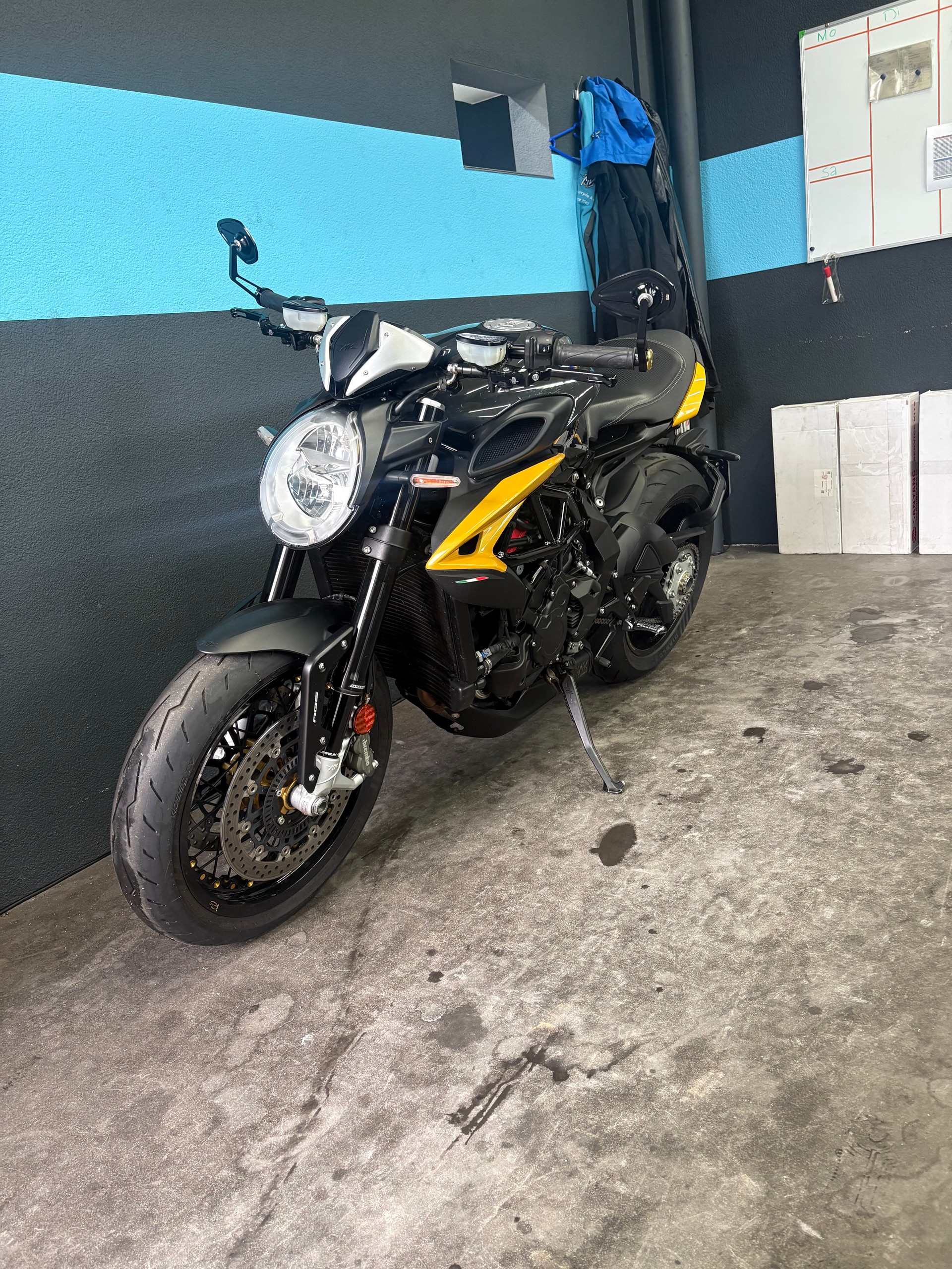 MV AGUSTA RR SCS-image-4