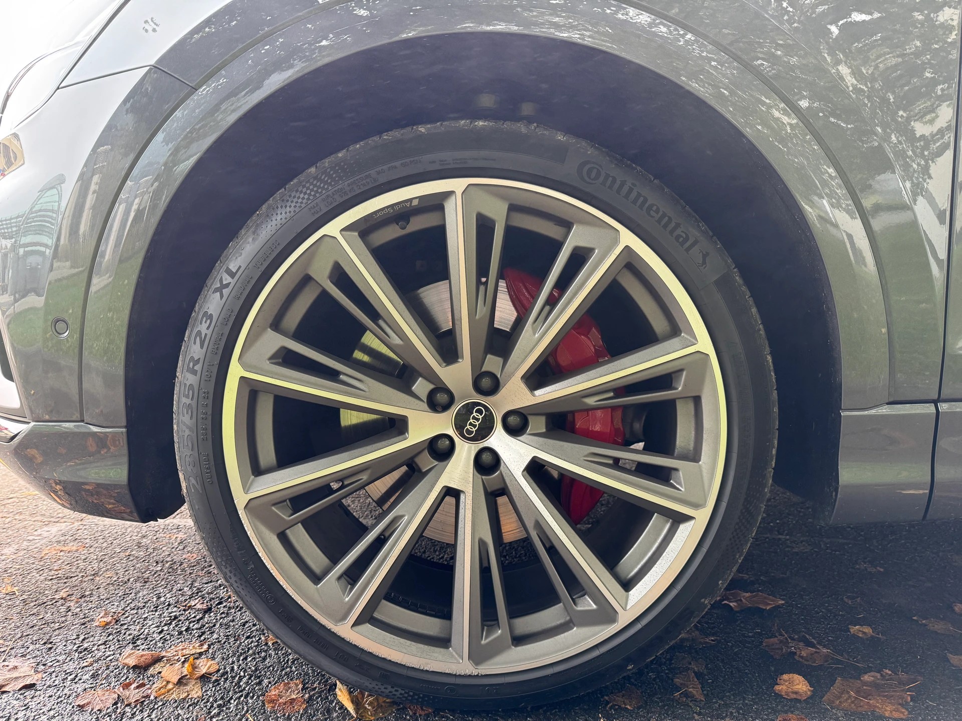 AUDI Q8 60 TFSI e quattro PHEV tiptronic-image-7