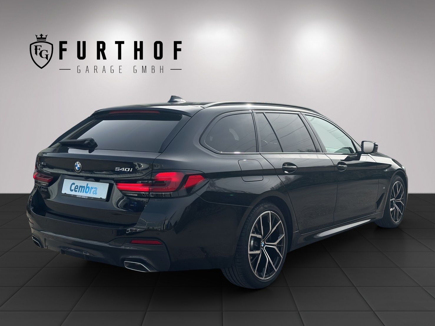 BMW 540i xDrive 48V Touring Pure M Sport Steptronic-image-7