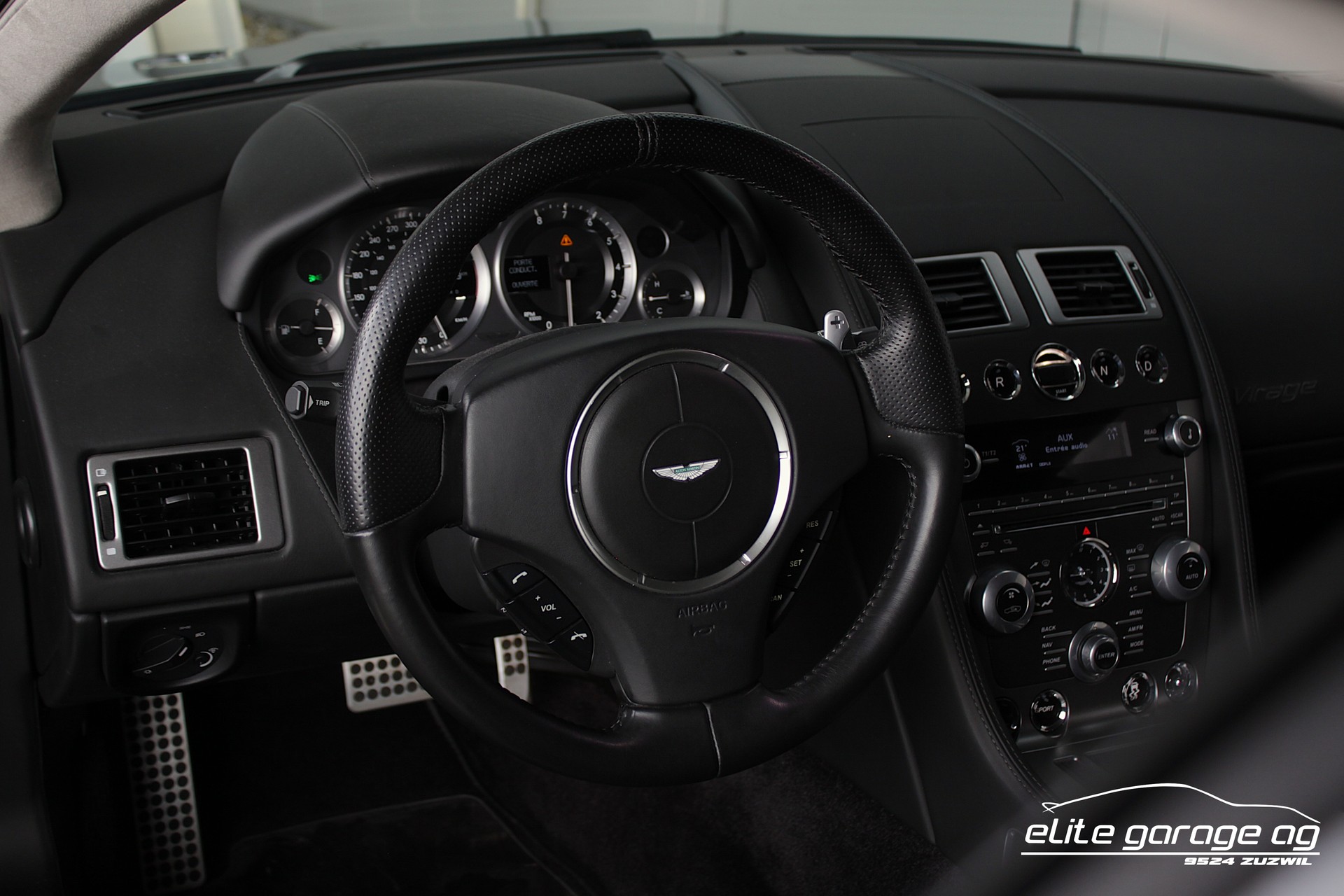 ASTON MARTIN Virage Coupé V12 5.9-48 Touchtronic2-image-14