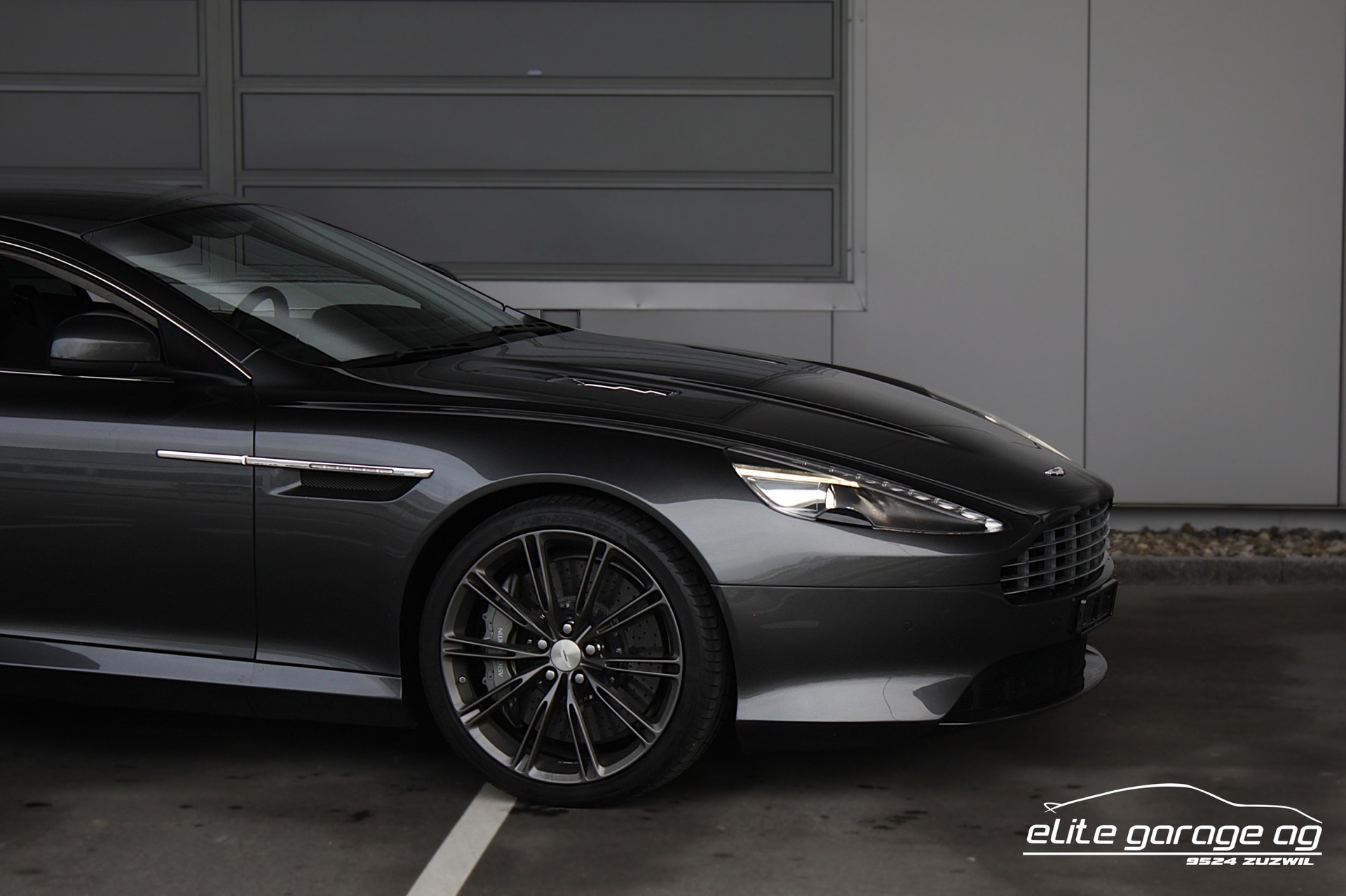 ASTON MARTIN Virage Coupé V12 5.9-48 Touchtronic2-image-8