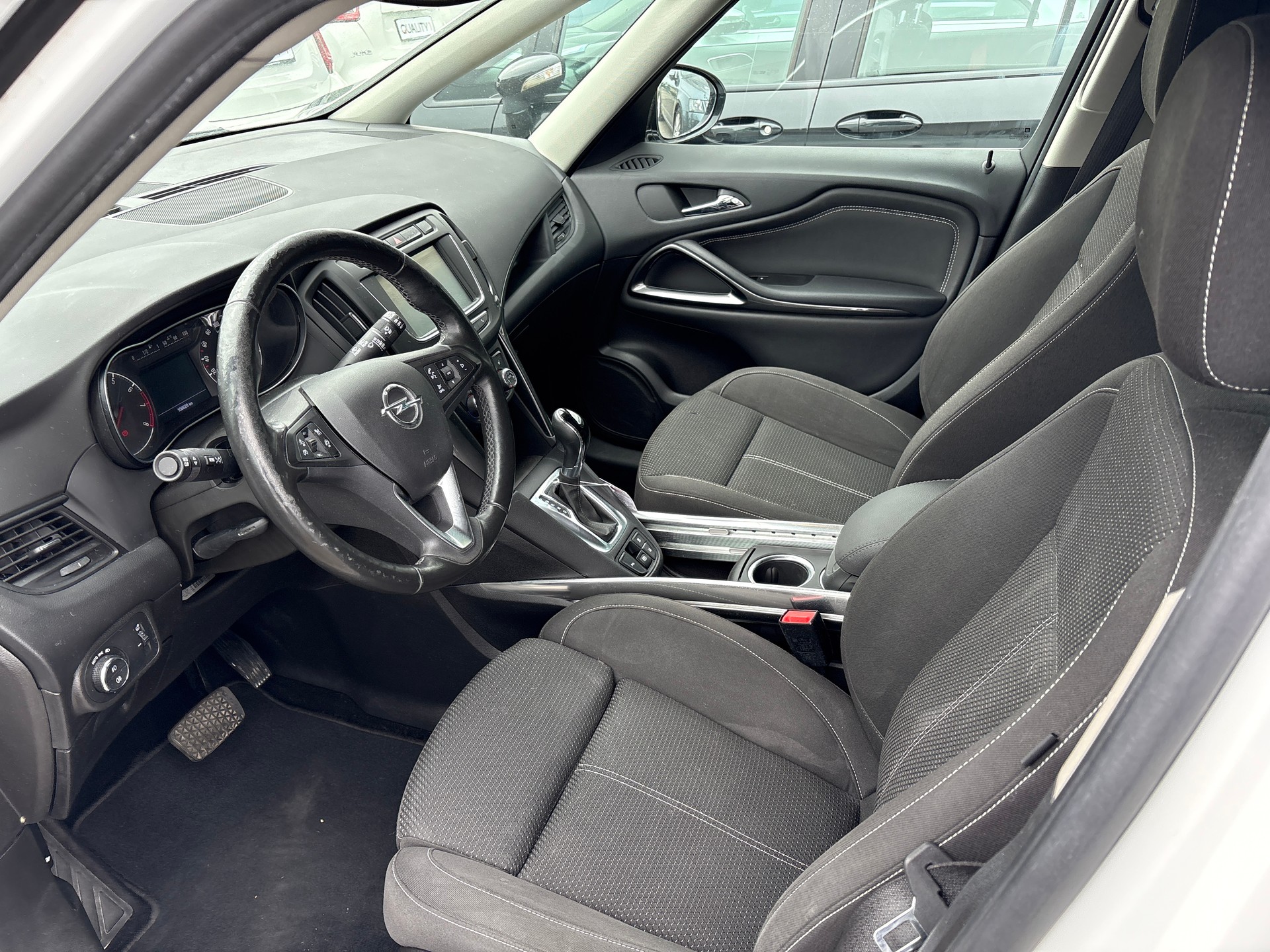 OPEL Zafira 1.6i 16V Turbo Enjoy Automatic-image-6