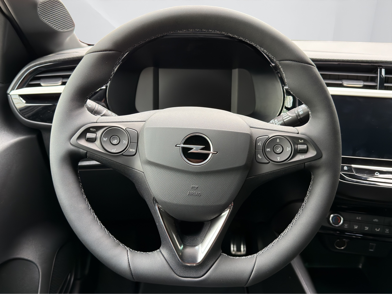 OPEL Corsa 1.2 T Hybrid Viva-image-16