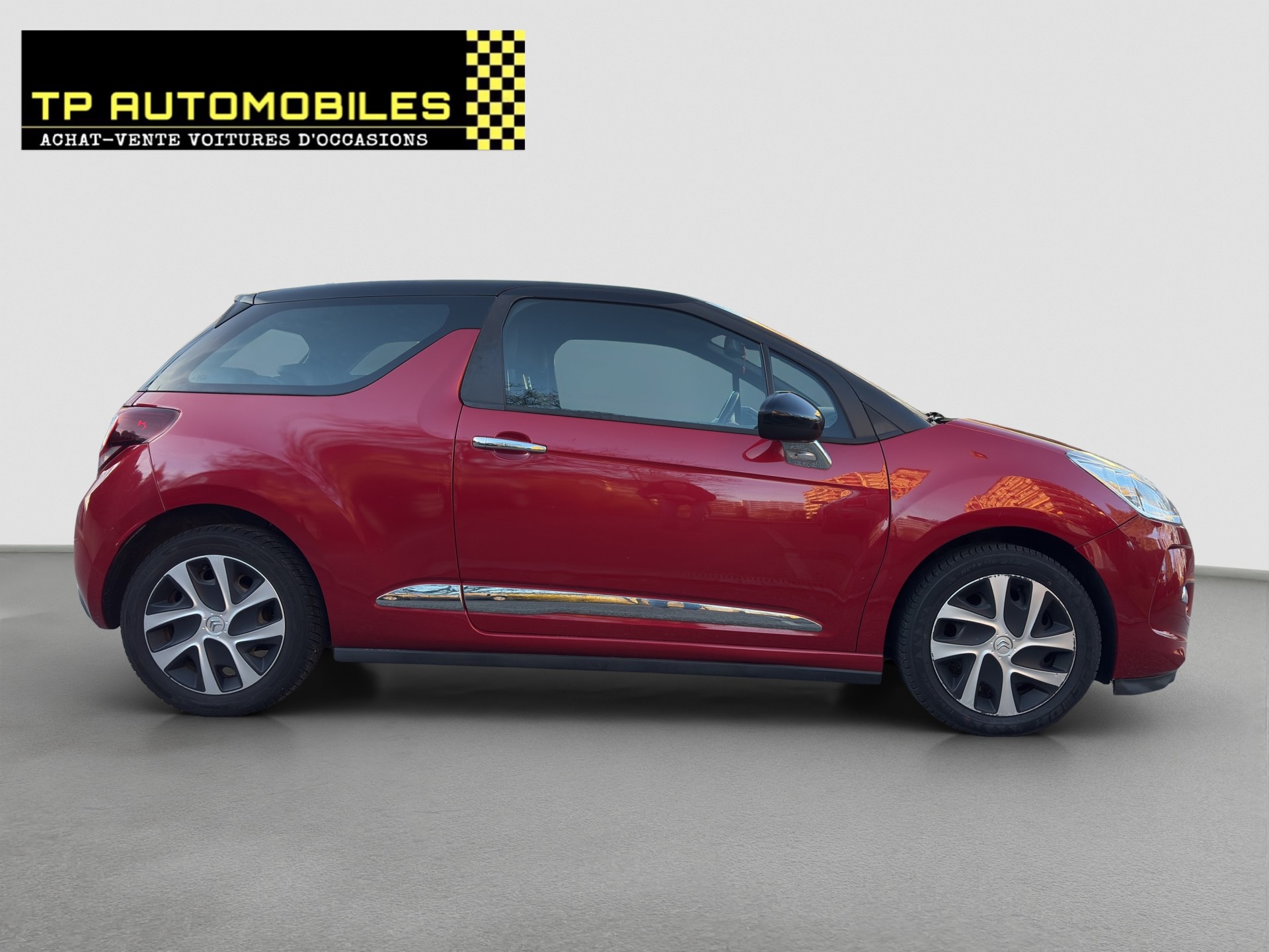 DS AUTOMOBILES DS3 1.2 VTi SO Chic-image-3