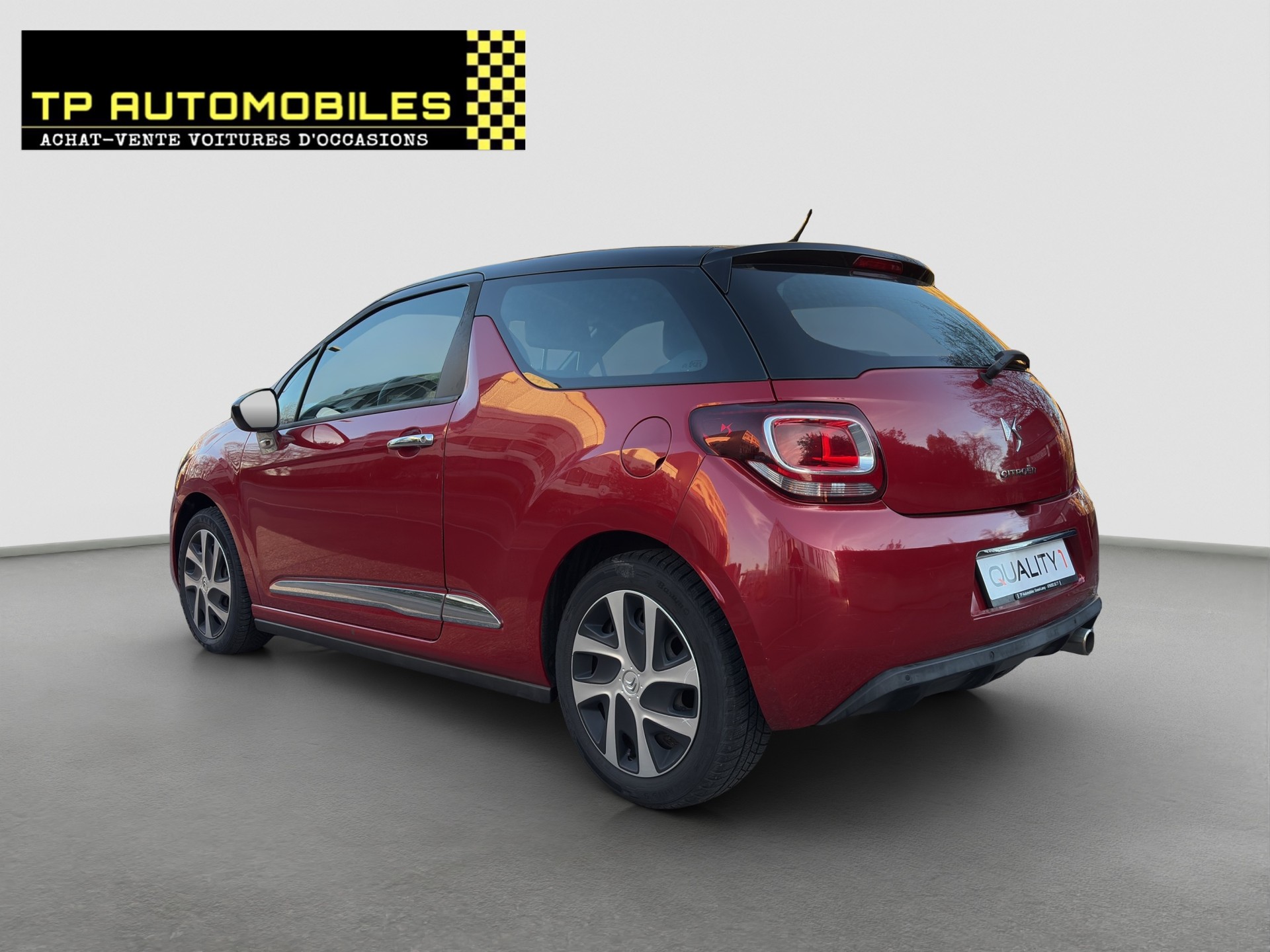 DS AUTOMOBILES DS3 1.2 VTi SO Chic-image-6