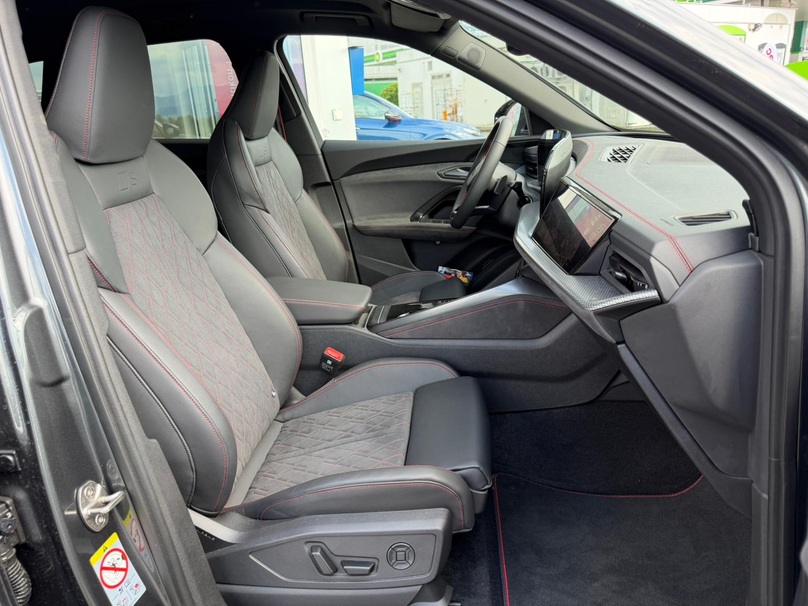 AUDI Q5 TFSI quatto 150 kW S-tronic-image-11