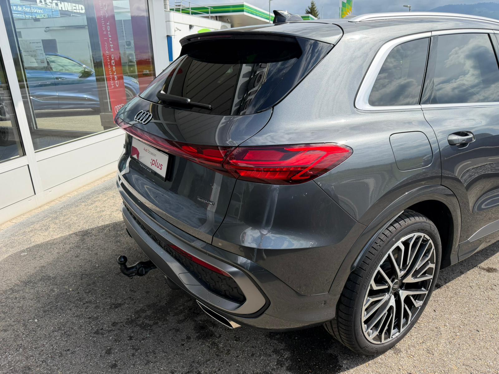 AUDI Q5 TFSI quatto 150 kW S-tronic-image-3