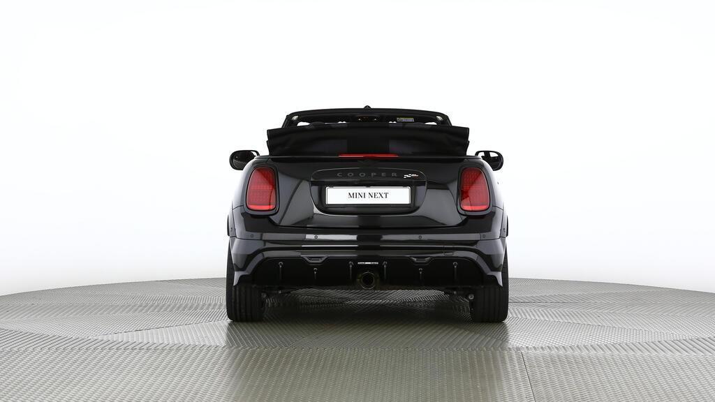 MINI John Cooper Works Cabrio-image-13