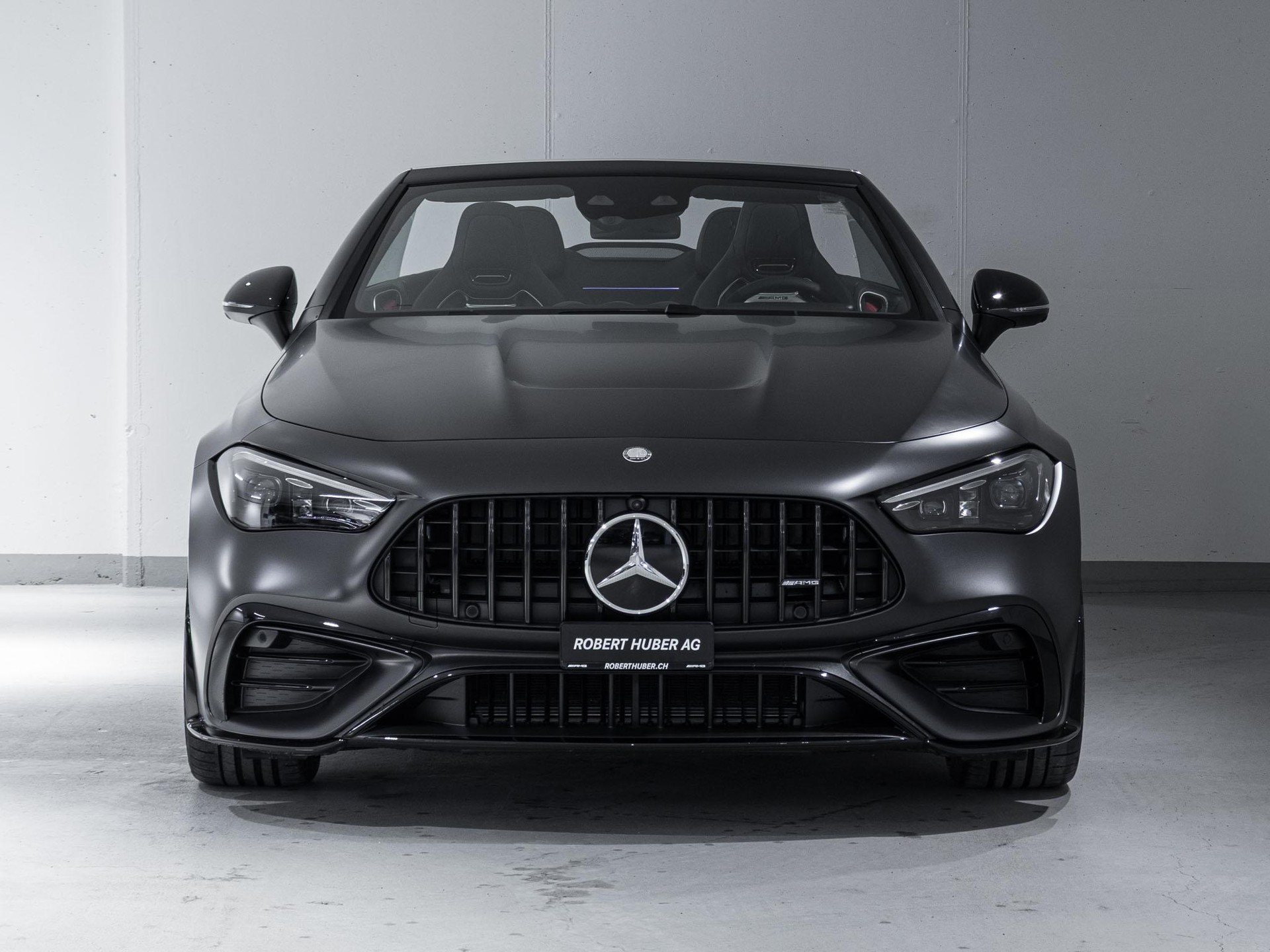 MERCEDES-BENZ CLE 53 AMG 4MATIC+ Cabriolet-image-2