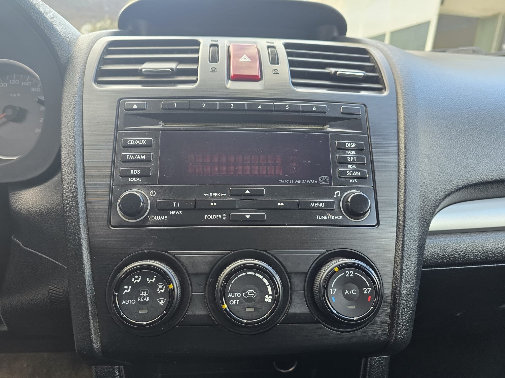 SUBARU XV 2.0 Swiss One AWD-image-24
