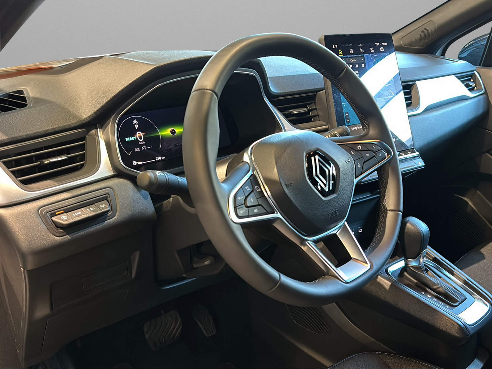 RENAULT Captur 1.6 E-Tech 145 Evolution DHT-image-15