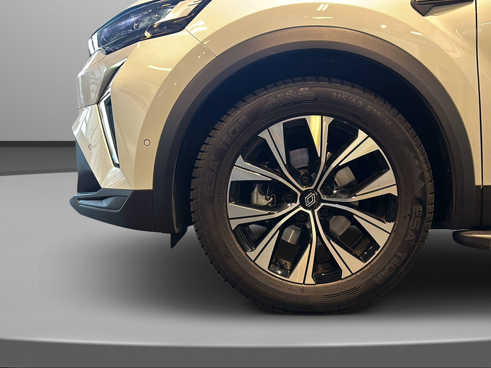RENAULT Captur 1.6 E-Tech 145 Evolution DHT-image-19