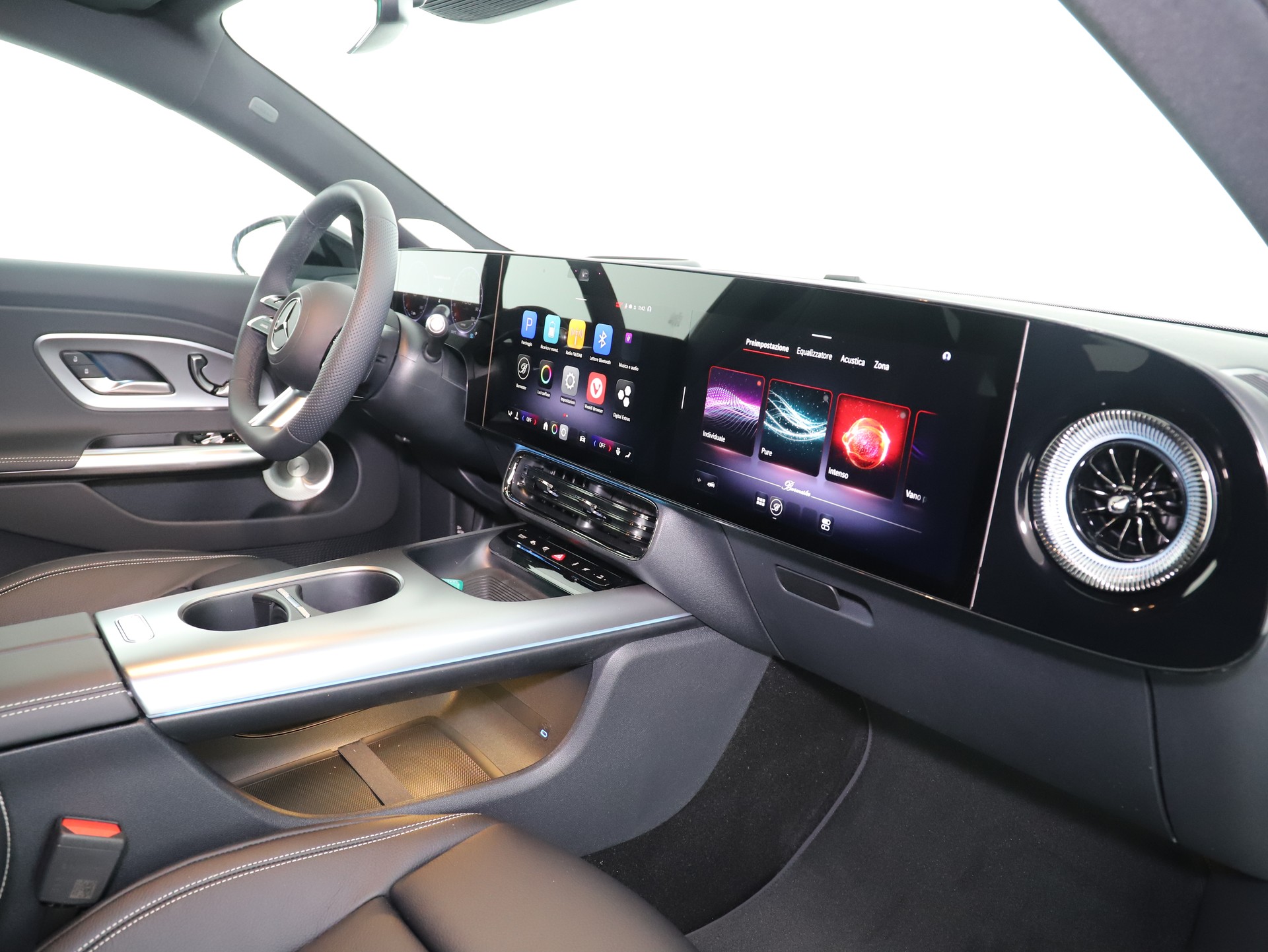 MERCEDES-BENZ CLA 350+ 85 kWh EQ-image-11