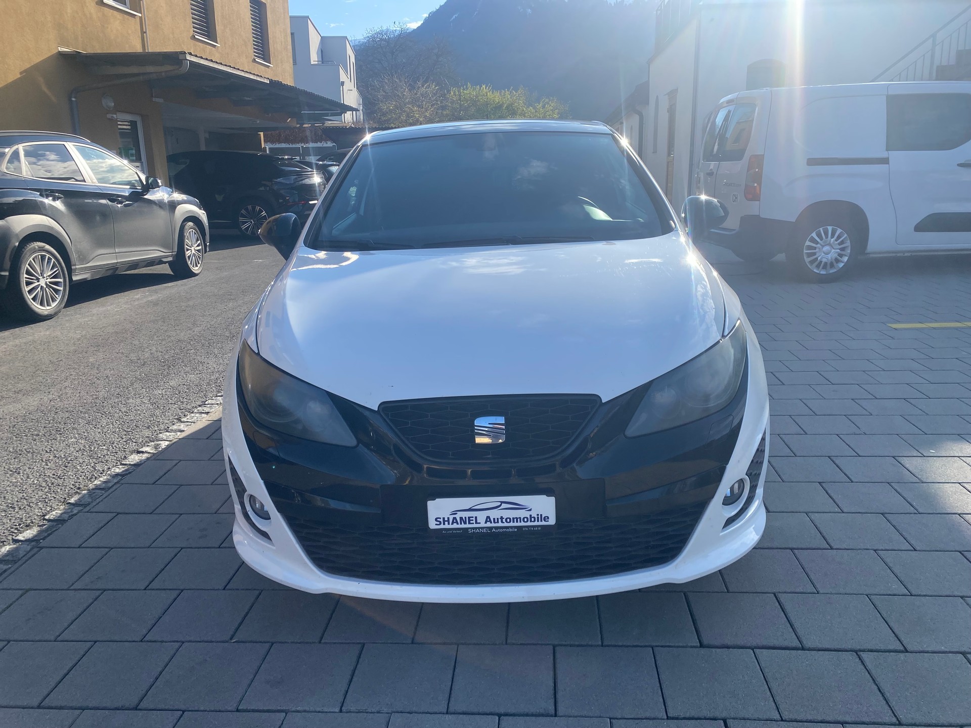 SEAT Ibiza SC 1.4 TSI Cupra DSG-image-0
