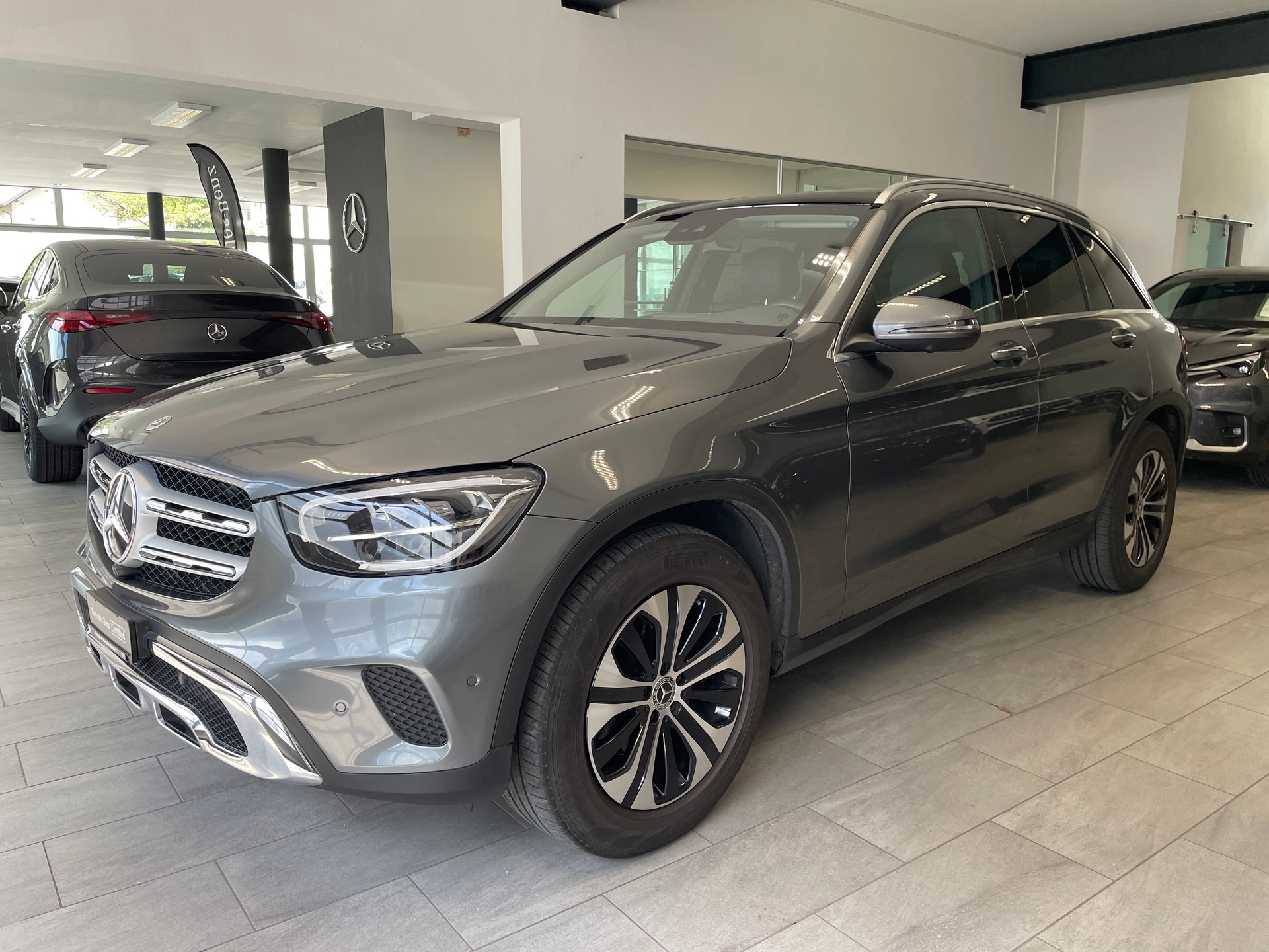 MERCEDES-BENZ GLC 300 4Matic 9G-Tronic-image-0