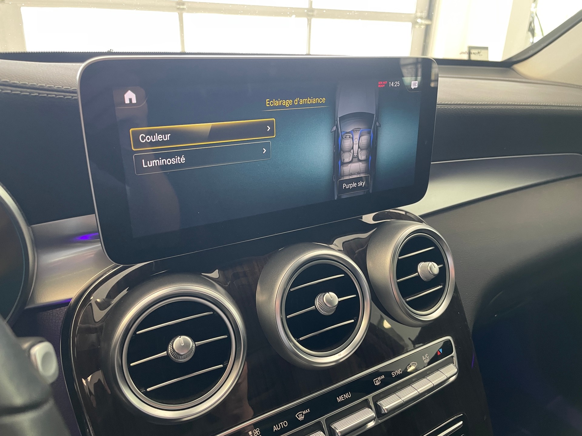 MERCEDES-BENZ GLC 300 4Matic 9G-Tronic-image-19