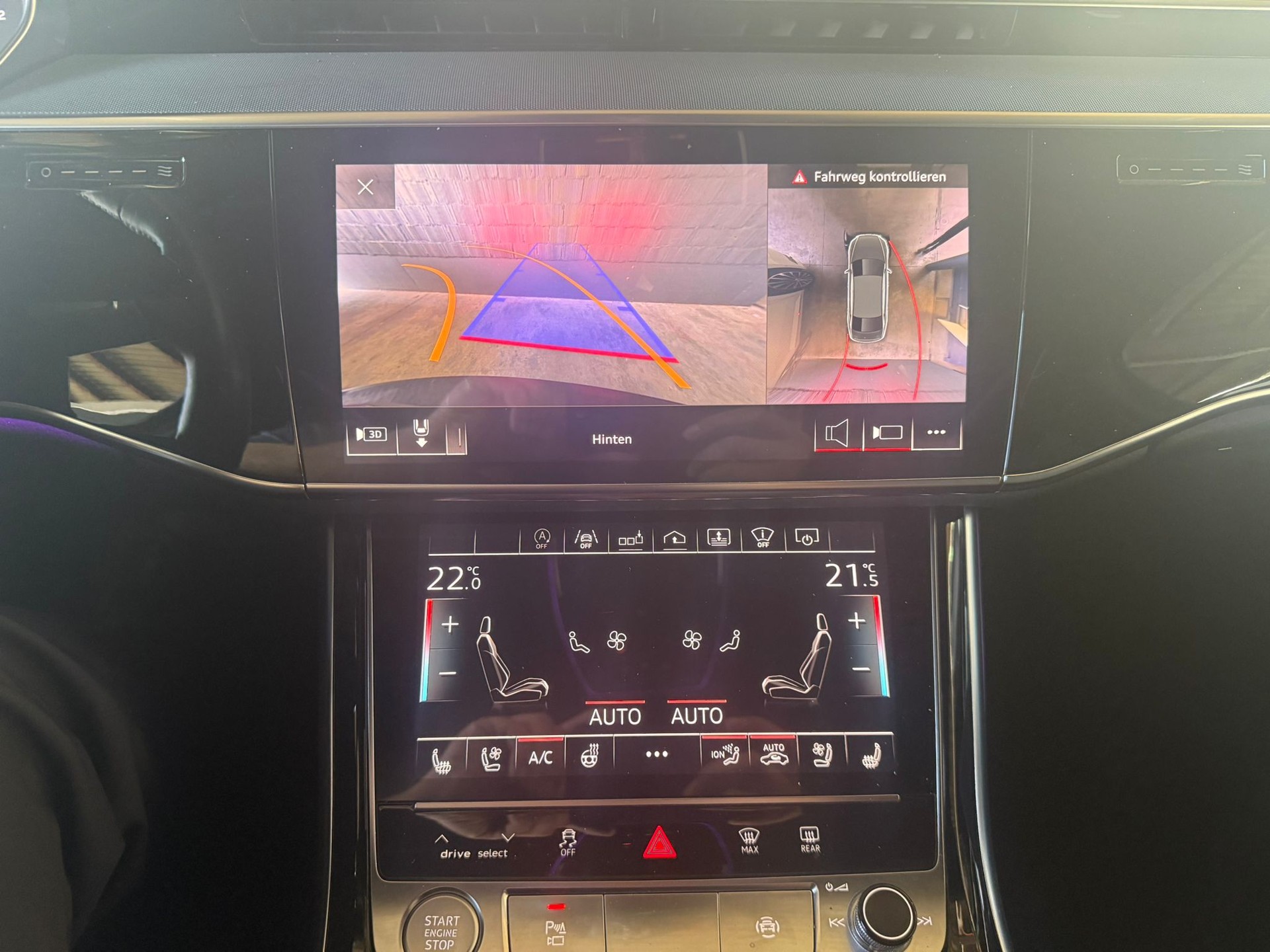 AUDI A8 55 TFSI quattro tiptronic-image-13