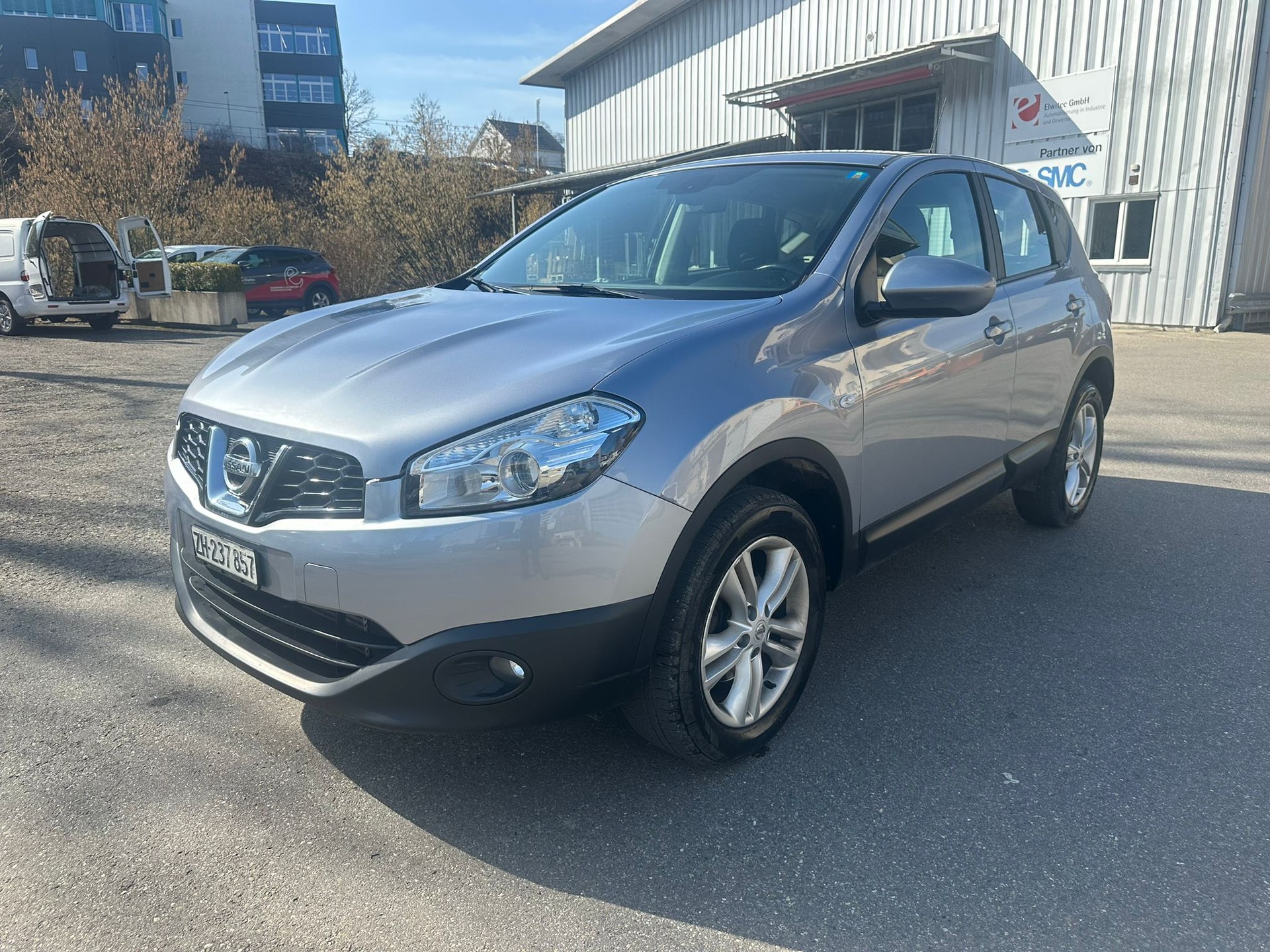 NISSAN Qashqai 1.6 dCi iStop acenta-image-4