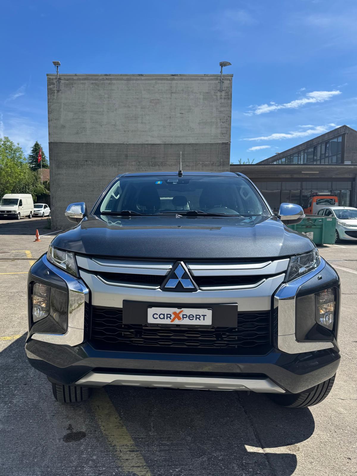 MITSUBISHI L 200 2.2 Double Cab Style + DiD A/T-image-0