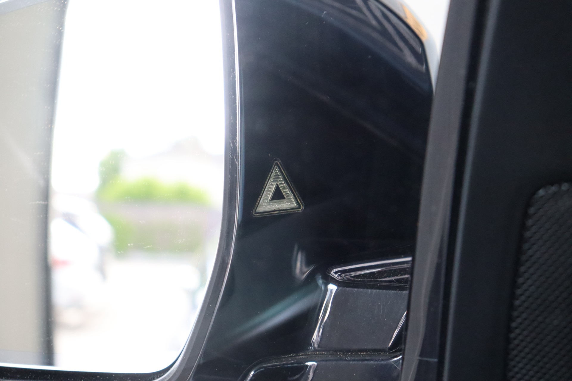 BMW X6 M50D STEPTRONIC ** TIEFERGELEGT ** AVERSUS FELGEN ** FRISCH AB MFK UND SERVICE **-image-30