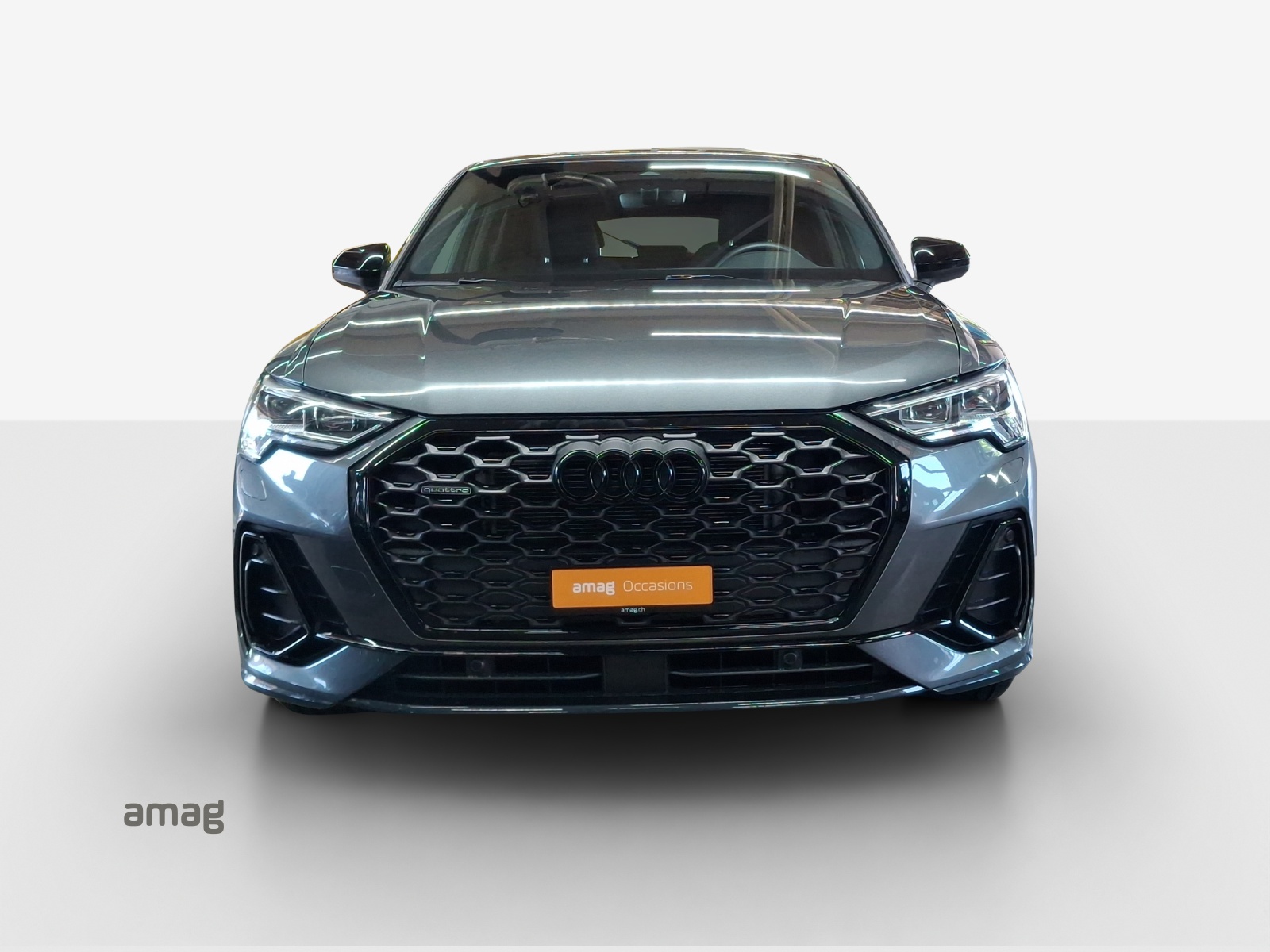 AUDI Q3 Sportback 40 TFSI S line quattro S-tronic-image-6