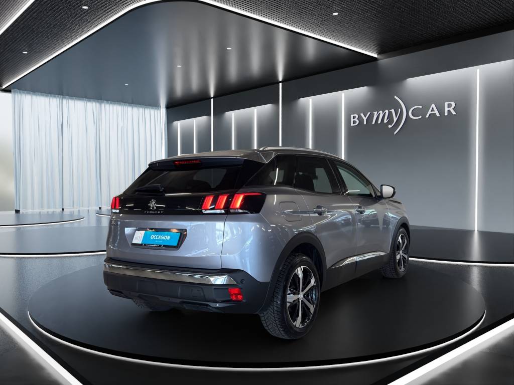 PEUGEOT 3008 1.2 PureTech Allure EAT-image-4