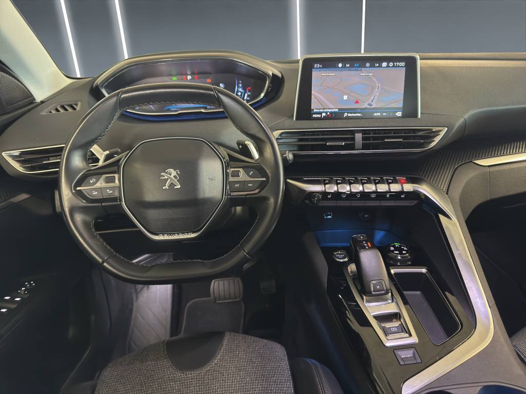 PEUGEOT 3008 1.2 PureTech Allure EAT-image-5