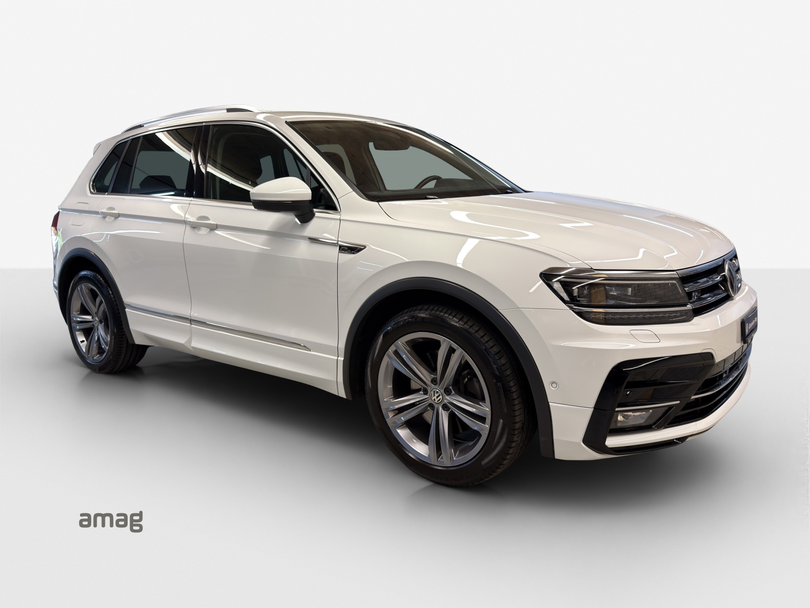 VW Tiguan 2.0TSI Highline 4Motion DSG-image-5