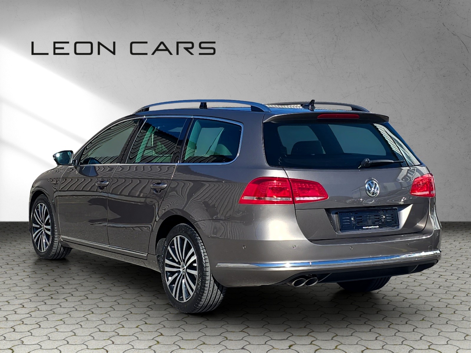 VW Passat Variant 2.0 TDI BMT Highline DSG-image-6