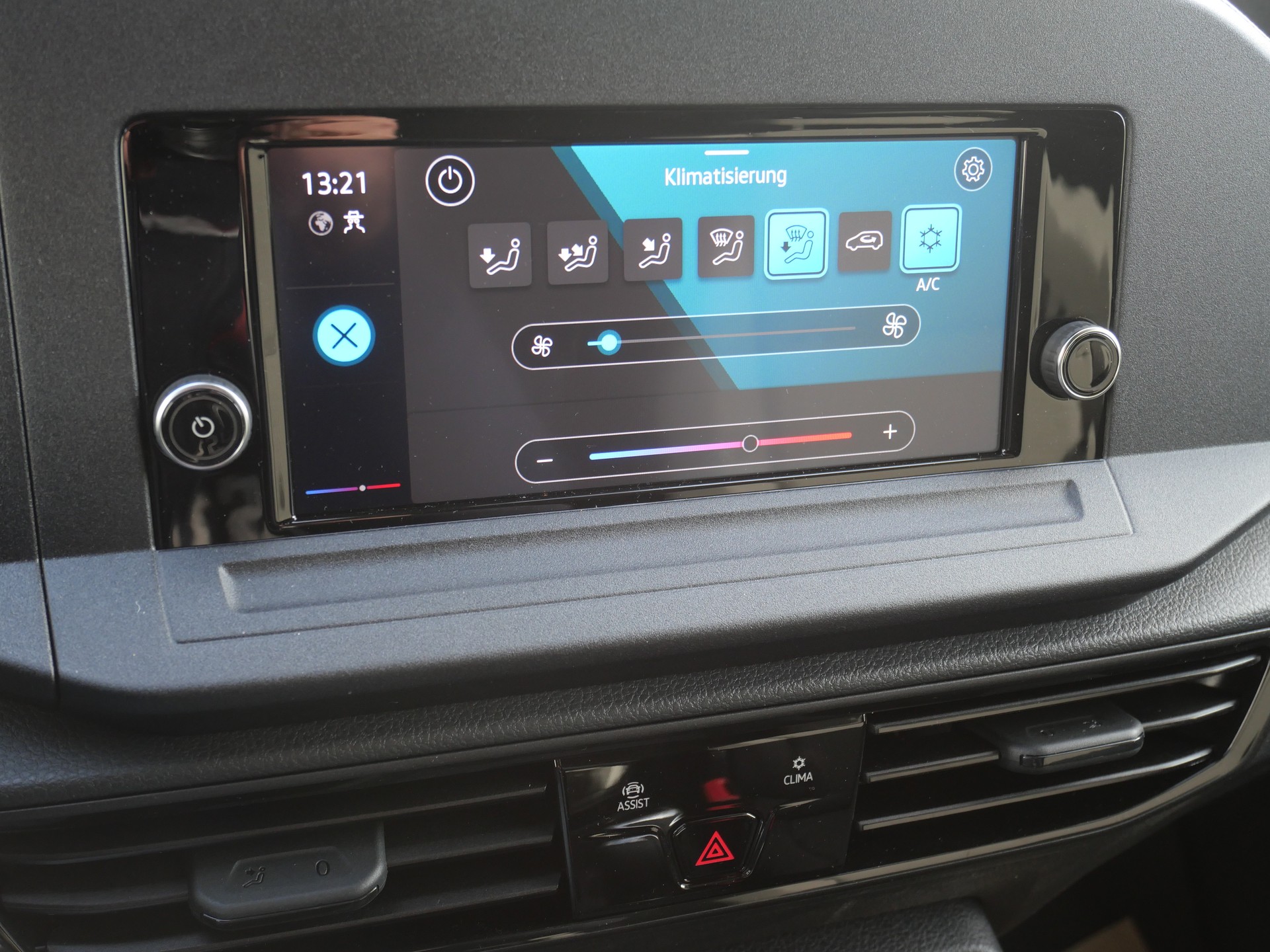 VW Caddy Cargo 2.0TDI 4Motion-image-18