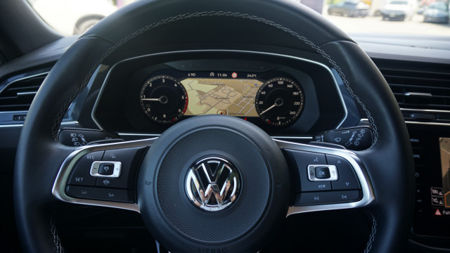 VW Tiguan Allsp 2.0 High 4M-image-7
