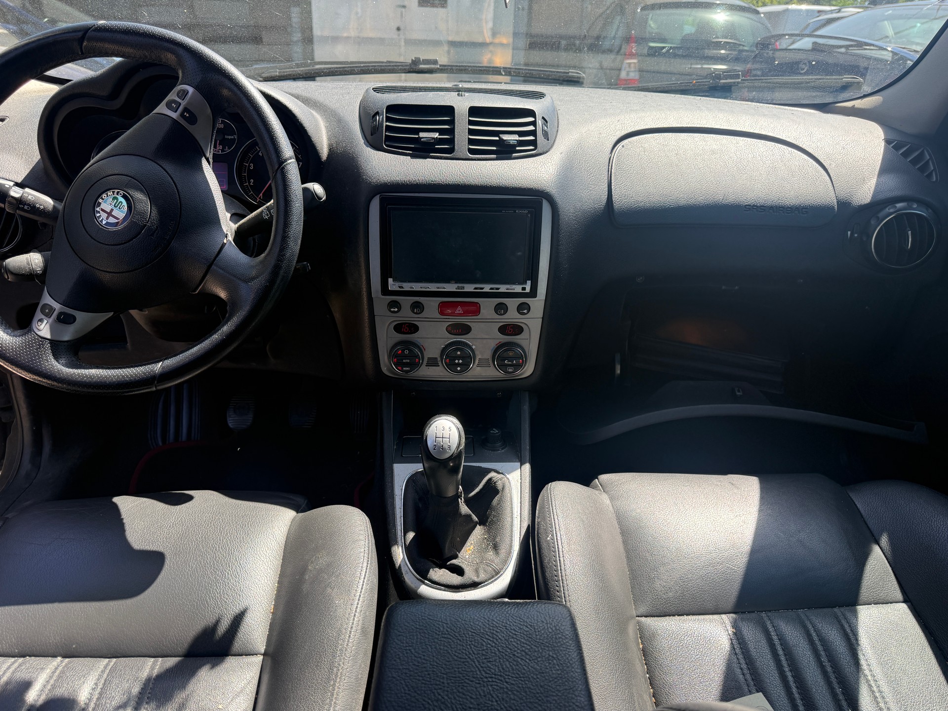 ALFA ROMEO 147 2.0 TS 16V Luxury-image-6