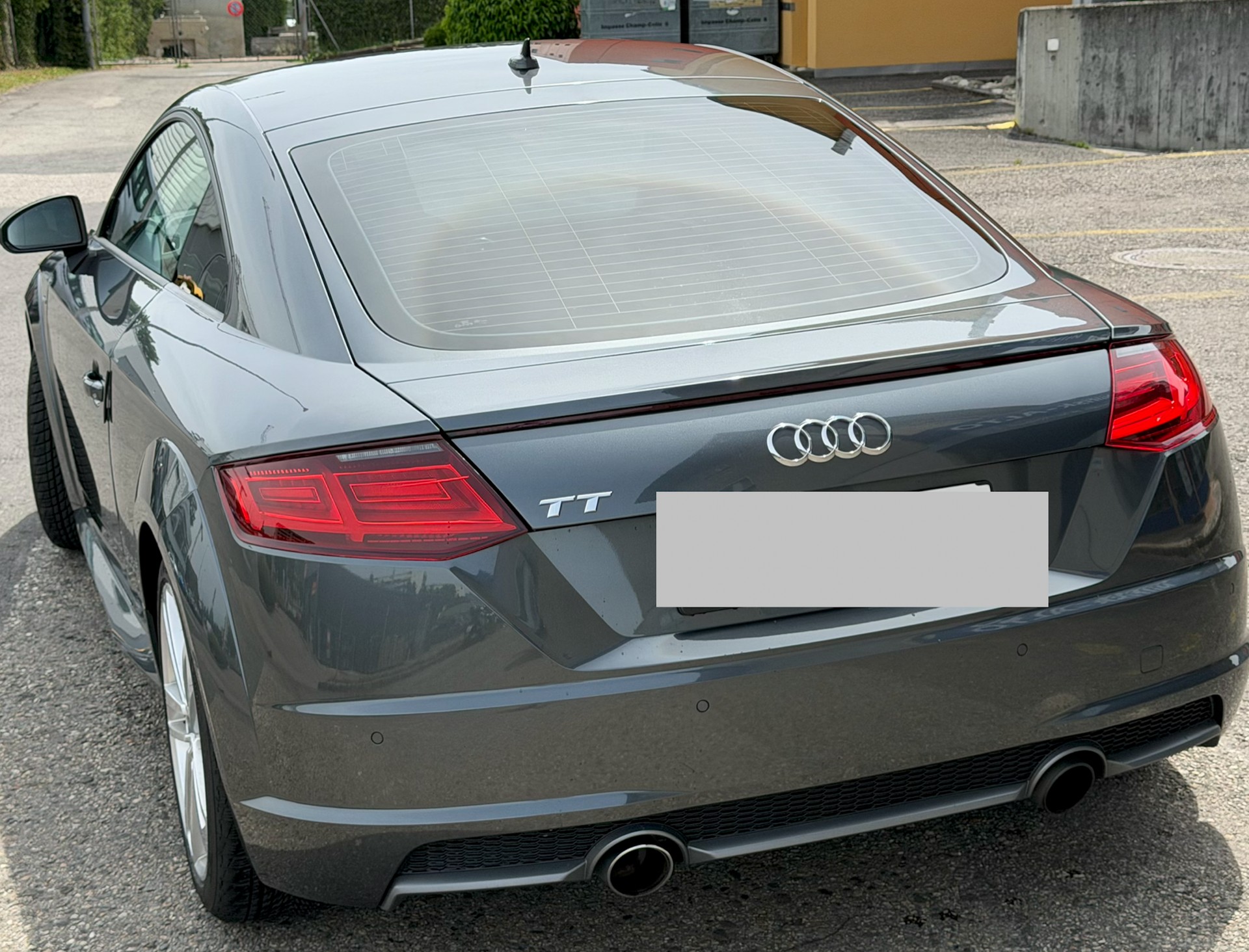 AUDI 2.0 TFSI S-Tronic-image-2