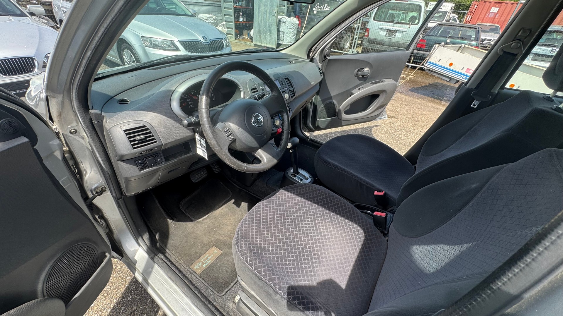 NISSAN Micra 1.4 AUTOMAT-image-5