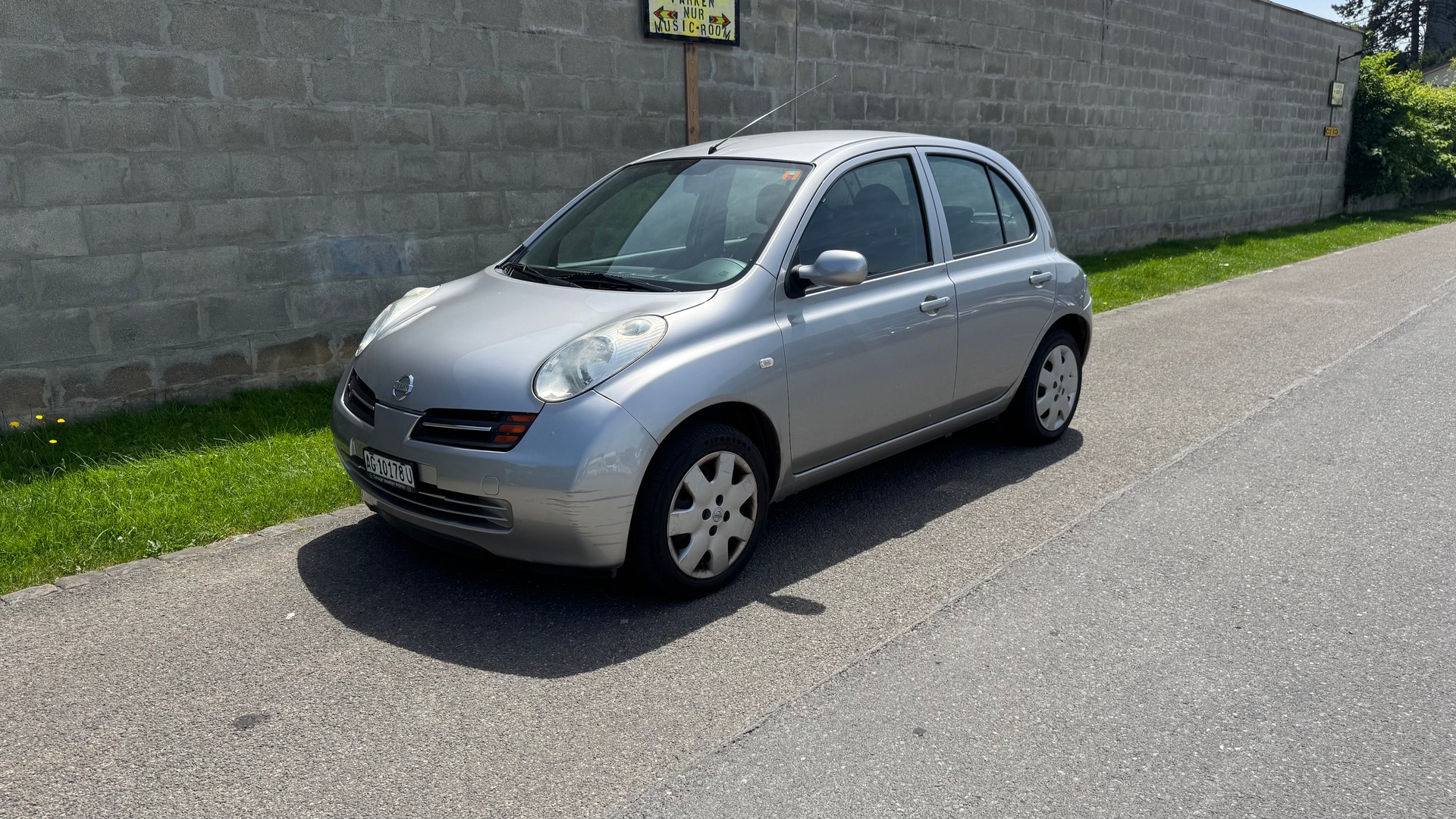 NISSAN Micra 1.4 acenta