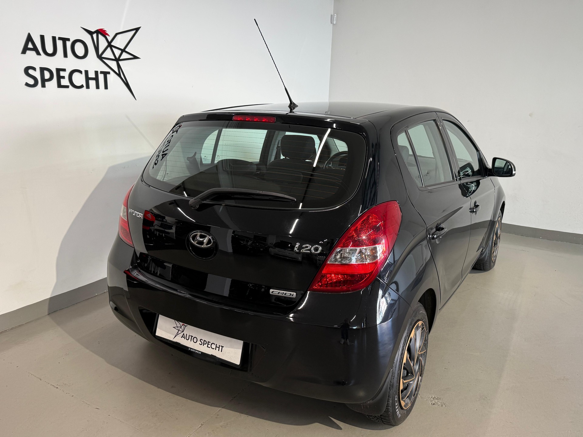 HYUNDAI i20 1.4 CRDi Style-image-4