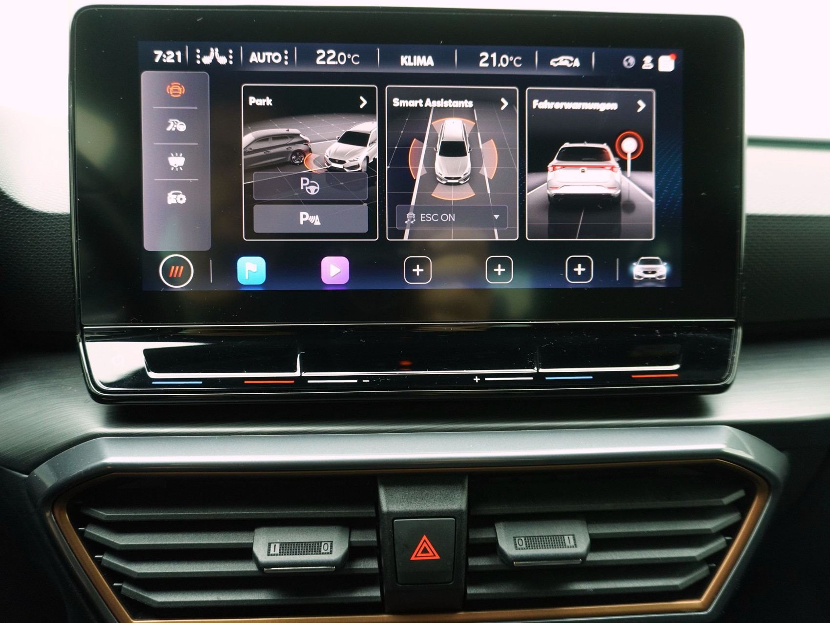 CUPRA Leon ST 2.0 TSI DSG-image-23
