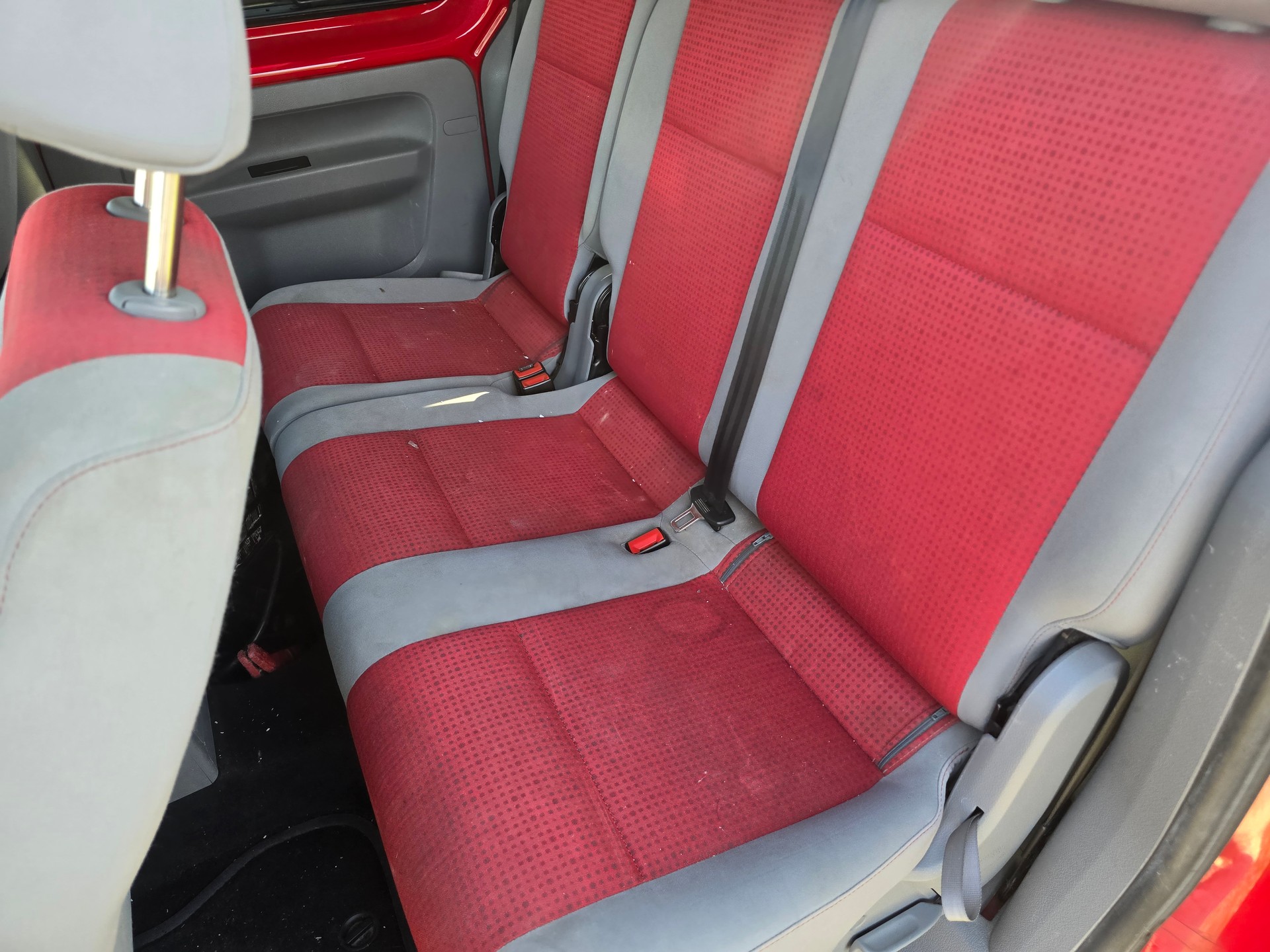 VW Caddy Life 1.6-image-7