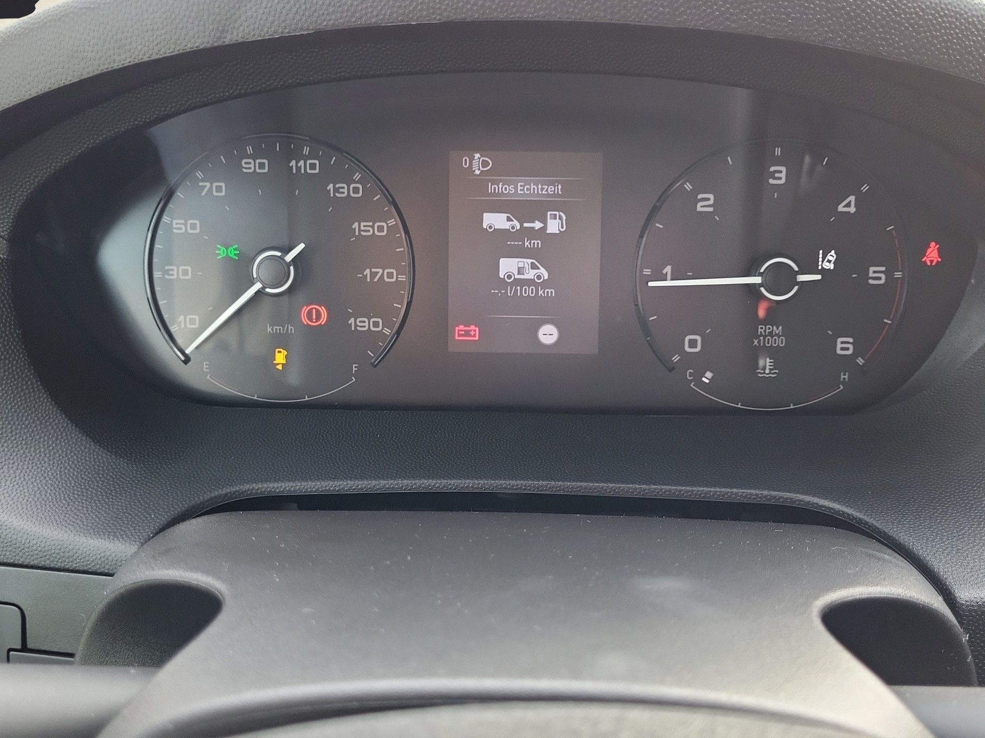 CITROEN Jumper 35+ 2.2HDi L2H2-image-7