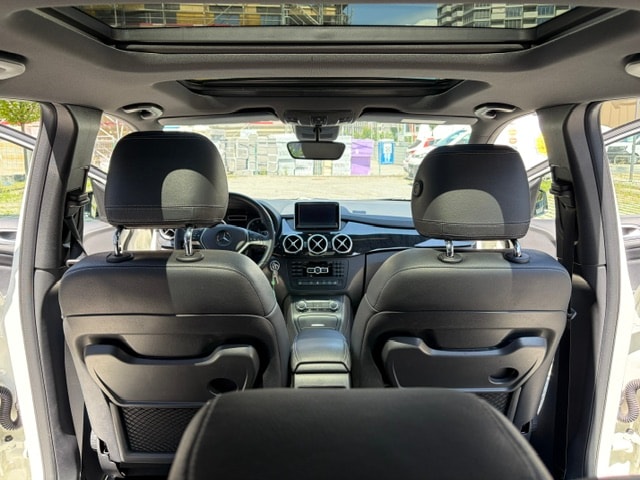 MERCEDES-BENZ B 200 BlueEF-image-3